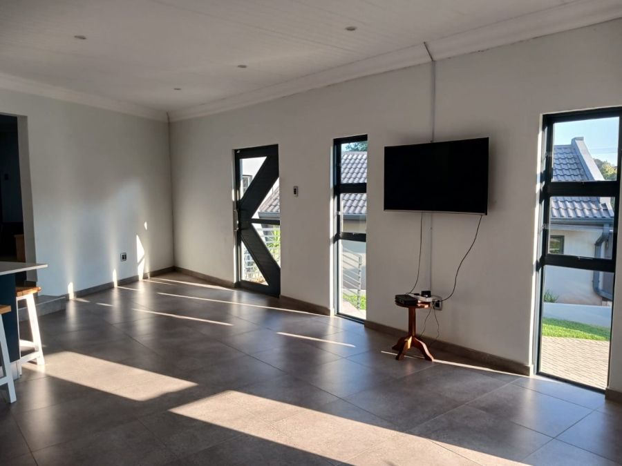 3 Bedroom Property for Sale in Pentagon Park Free State